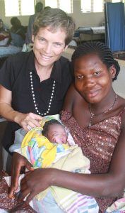 Thousands of women die from preventable pregnancy-related causes every year. Dr. Jean Chamberlain Froese is leading an international movement to make pregnancy and childbirth safer for women in Africa. 