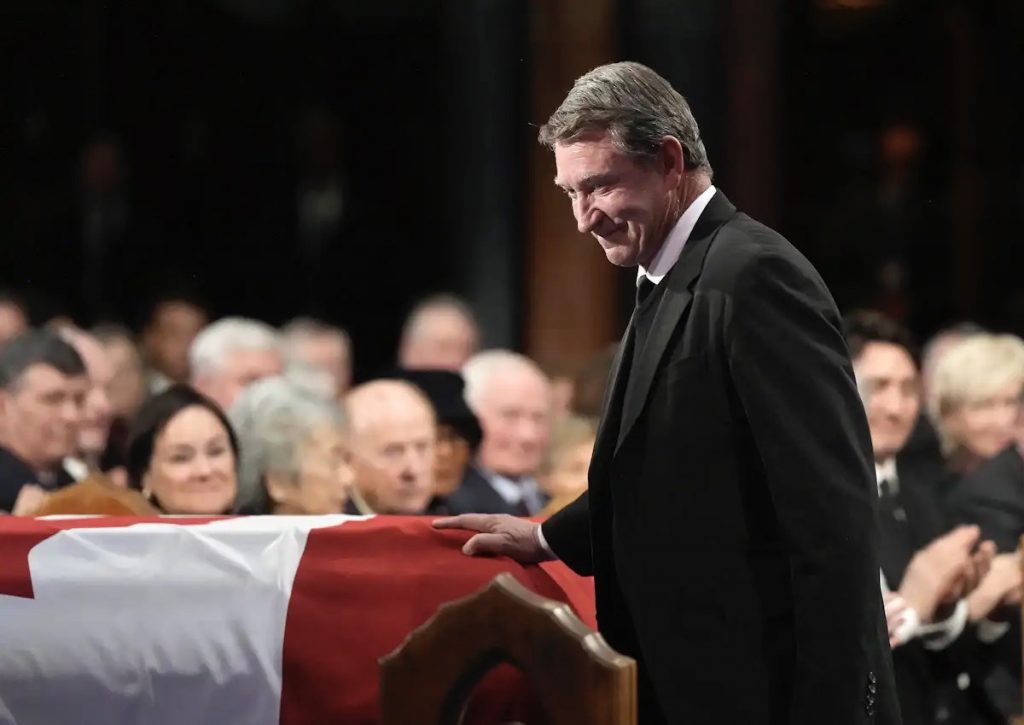 Former NHL player Wayne Gretzky was one of the many people who spoke at former prime minister Brian Mulroney’s funeral. THE CANADIAN PRESS/Ryan Remiorz