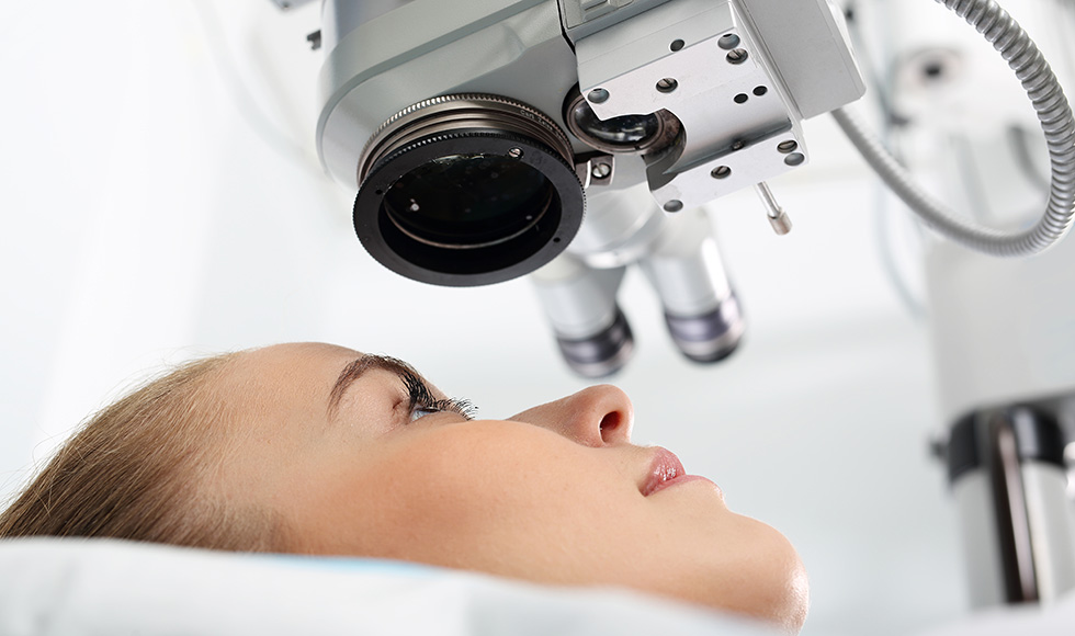 Laser eye surgery canada