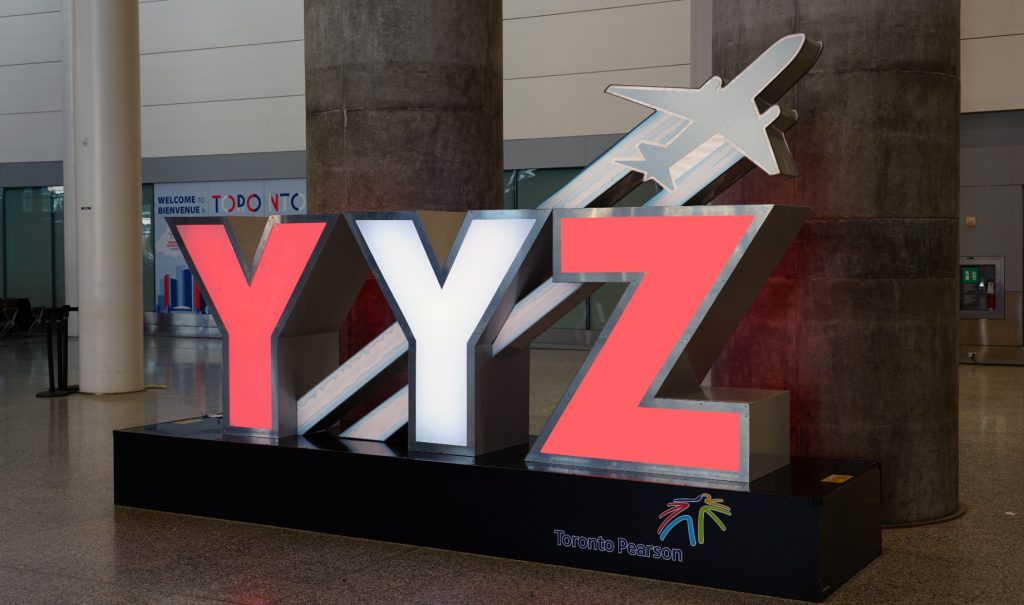 Toronto Airport sign just huge letters that say Y Y Z